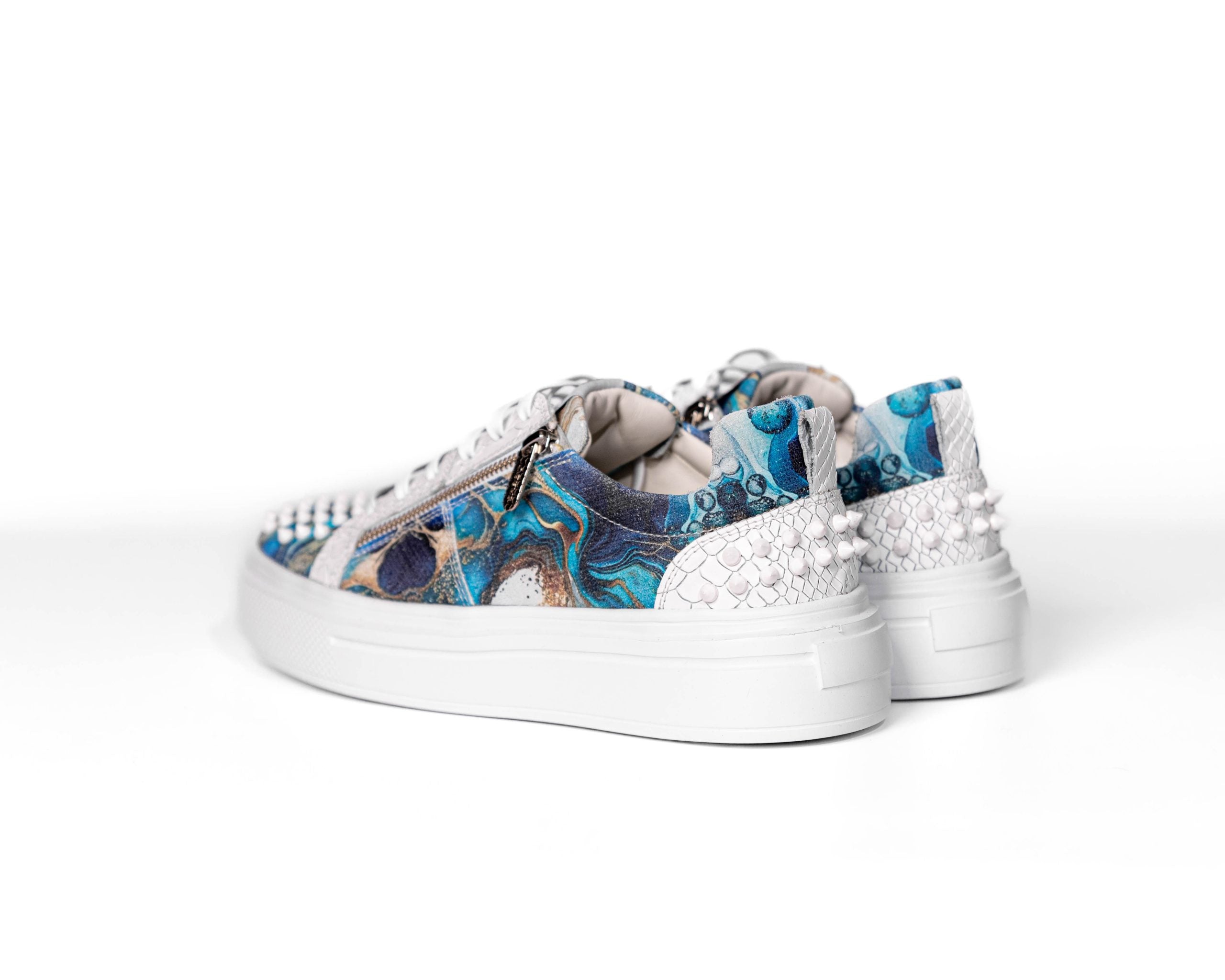 Low sneakers JF102-05