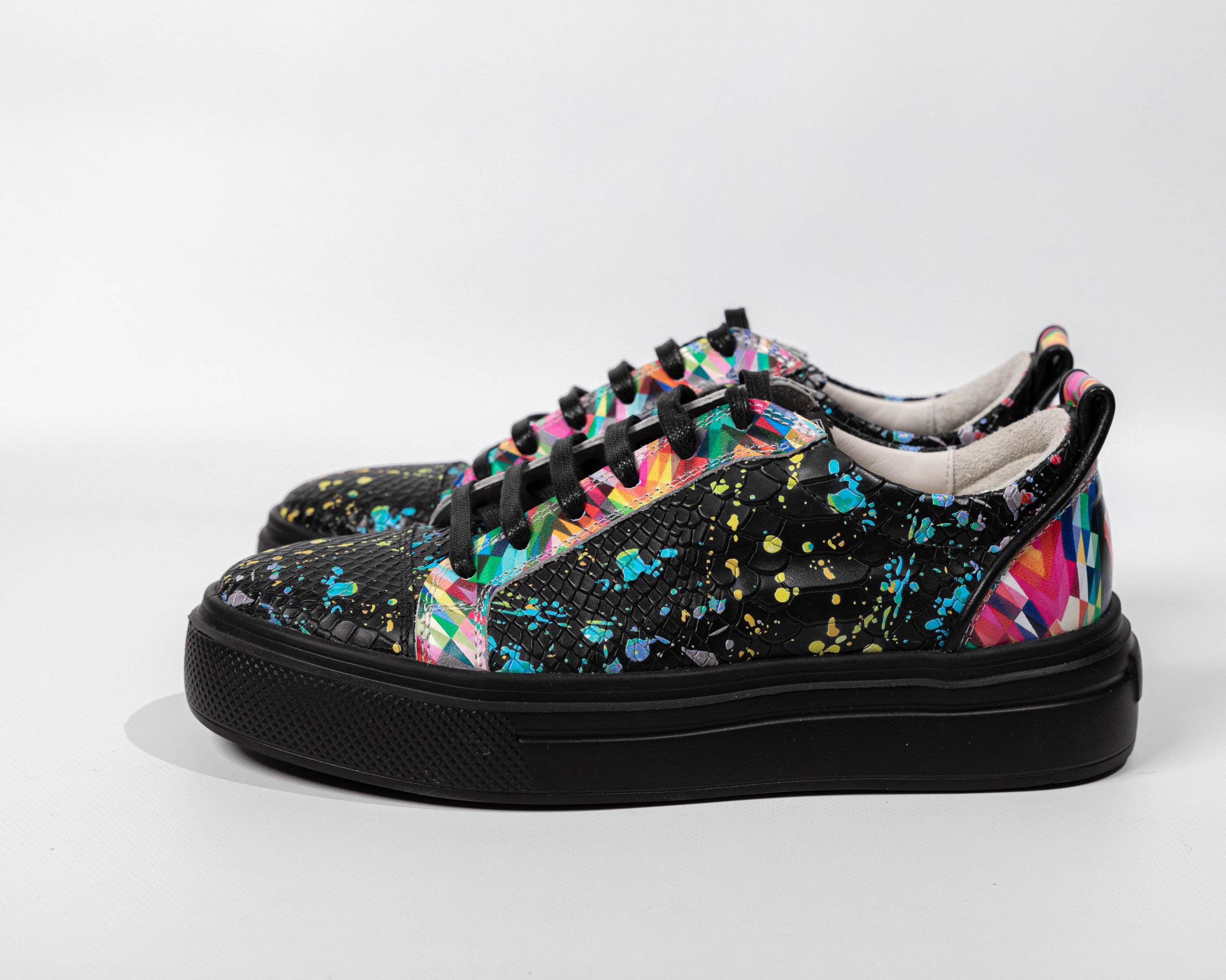 Pantof sport jos LB102-09