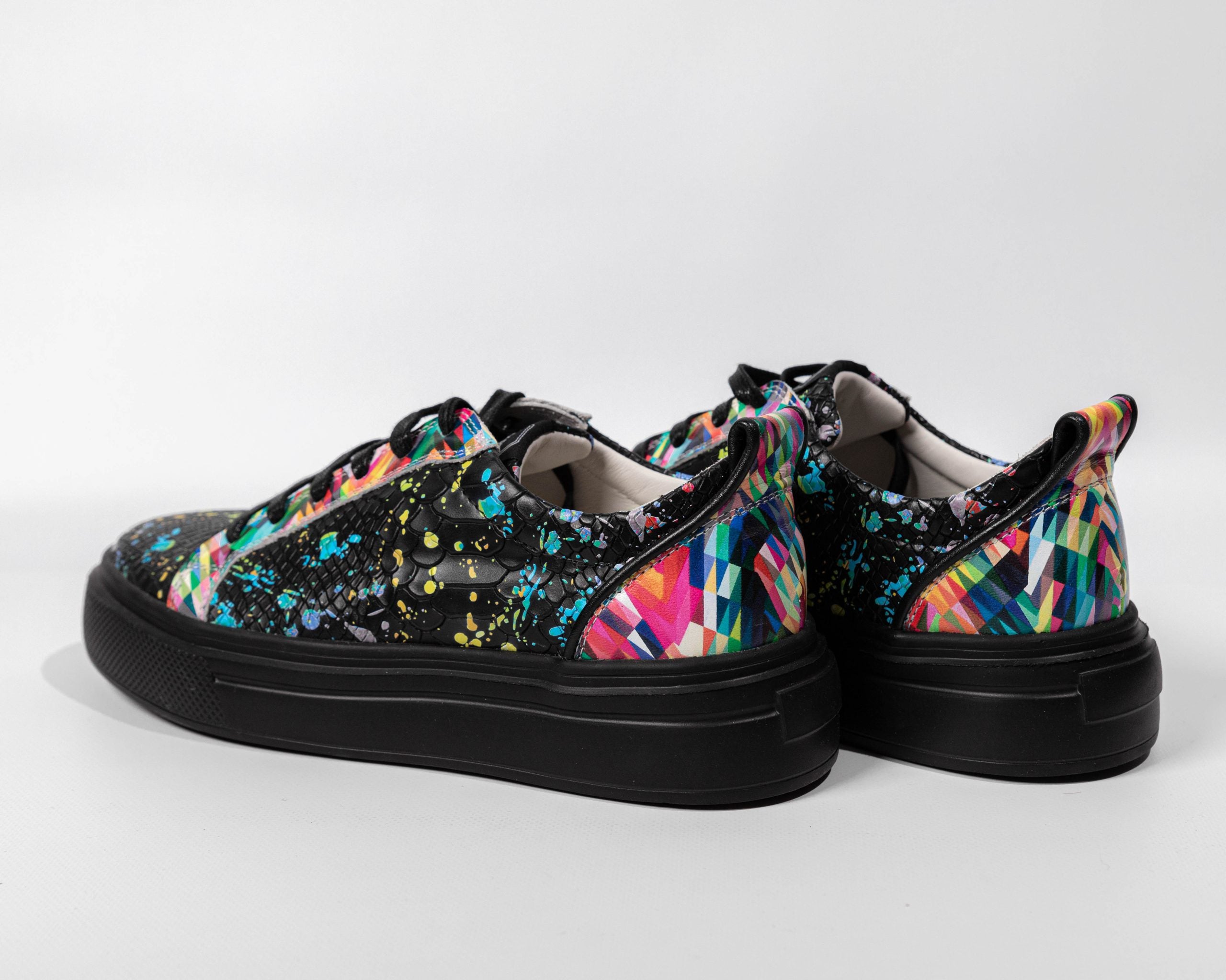 Pantof sport jos LB102-09