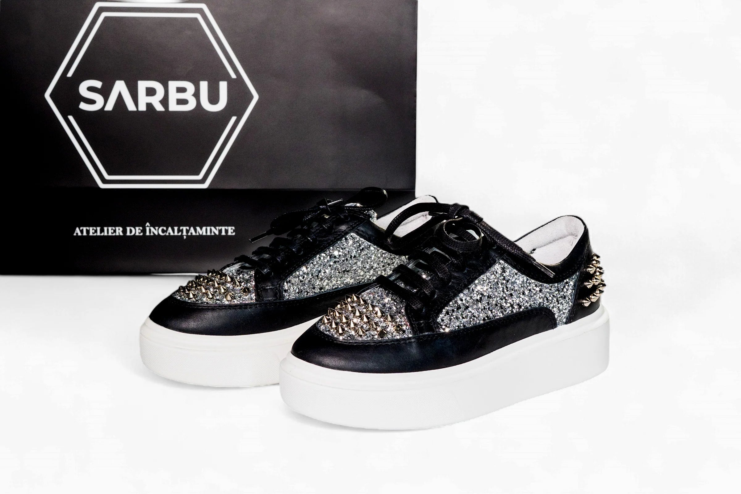 Produs Stoc Curent MJ902