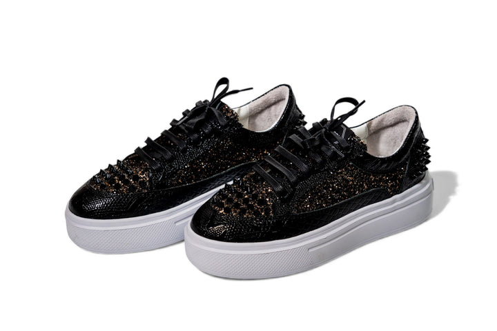 Low Sneakers MJ102-03